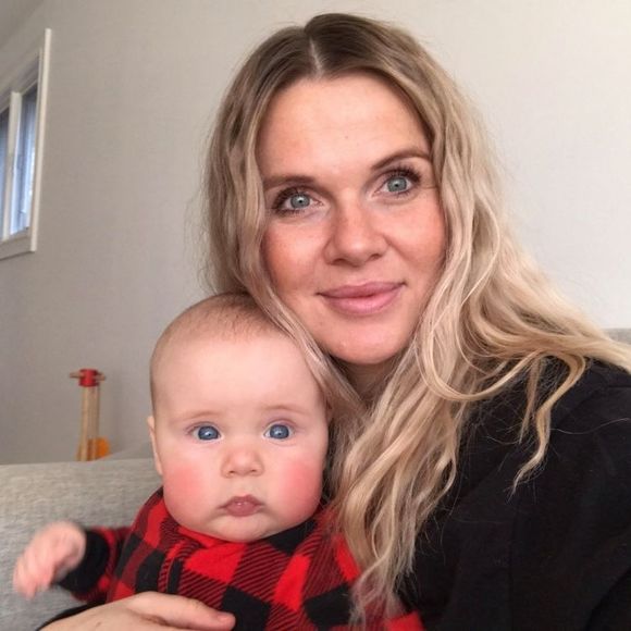 Meet your Posher, Darcey - Picture 1 of 1